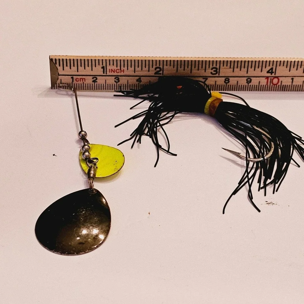 Vintage Tandem Blade Spinnerbait Fishing Lure Black Skirt Yellow Blade Bass